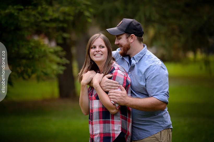 Pam and Matt's engagement session photographed in Ottawa by Liz Bradley of elizabeth&jane photography