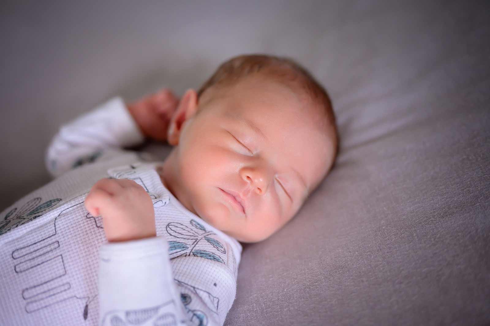 Baby Lucas’ Sneak Peek · Ottawa Baby Photographer · elizabeth&jane ...